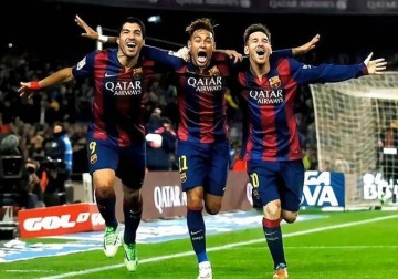 世界各国男足球队中，有哪些经典的球员组合