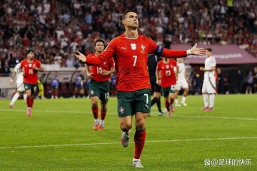 炸锅！前裁判实锤西甲黑幕：罚下C罗后接上级警告电话，两年停吹皇马，权力干预太窒息