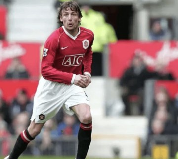 炸了!利物浦3选1换帅救命?1亿转会费+穆帅式铁血,谁能救4.8亿豪阵?