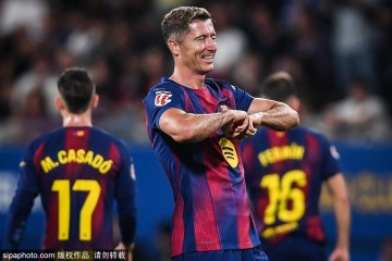 巴萨财务迷局:从黑红账本到未来的重建之路