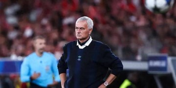 穆里尼奥连续第二年冲击欧冠正赛失败,已连续5年无缘欧冠