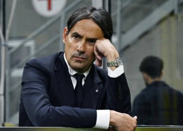 意甲最新动向:阿莱格里回归AC米兰,小因扎吉约见马洛塔商谈转会事宜