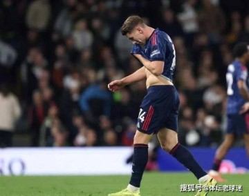 近10轮仅1球！6400万英镑锋霸迷失英超，阿森纳的锋线支柱又落空？